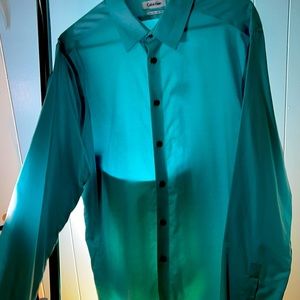 Calvin Klein for men color light green size 17